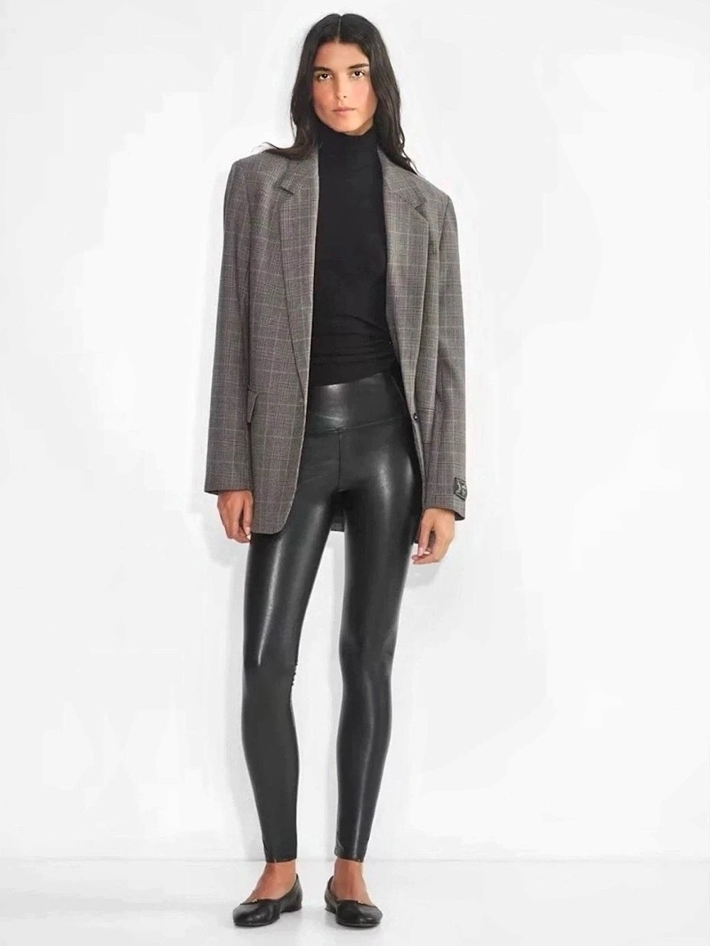 Aritzia Wilfred Free Daria Vegan Leather High-Rise Leggings | Black M | Like New